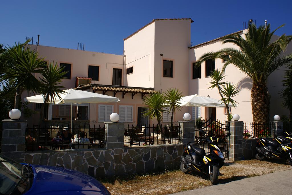 Andrianna Apartments Ammoudia Exterior foto